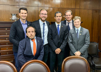 Bancada do NOVO reconhece Juan Guaidó como legítimo Presidente da Venezuela