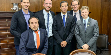 Bancada do NOVO reconhece Juan Guaidó como legítimo Presidente da Venezuela