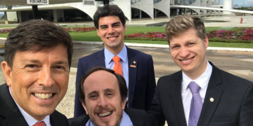 NOVO declara apoio à Nova Previdência em reunião com o Presidente da República