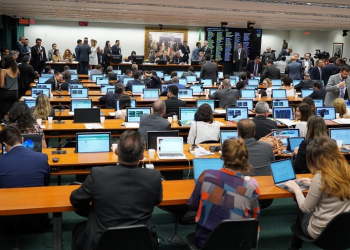 Com o apoio do NOVO foi aprovada a Reforma Tributária na CCJ