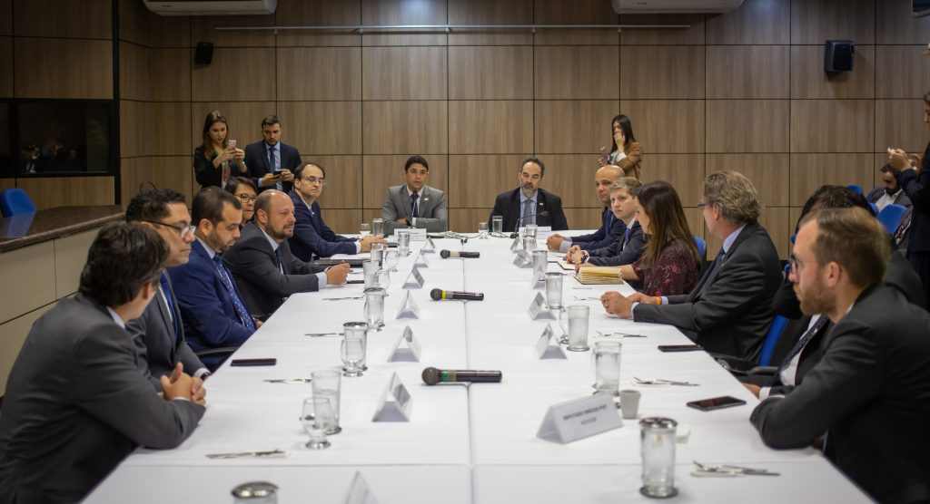 Bancada do NOVO reúne-se com o ministro da Controladoria Geral da União e sua equipe