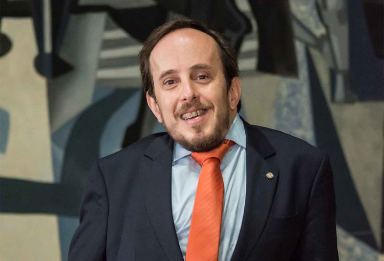 Paulo Ganime recebeu 185 projetos em seu edital de emendas parlamentares Paulo Ganime recebeu 185 projetos em seu edital de emendas parlamentares