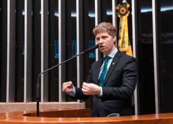 Líder do NOVO pede apoio para tramitação de PL da prisão em segunda instância em regime de urgência