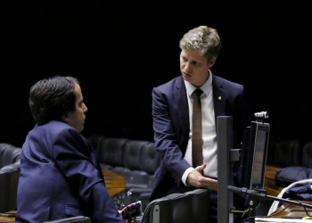 Ajuda emergencial para estados e municípios é aprovada na Câmara