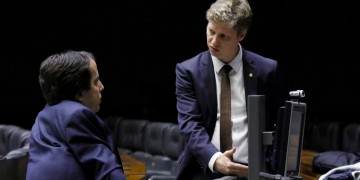 Ajuda emergencial para estados e municípios é aprovada na Câmara