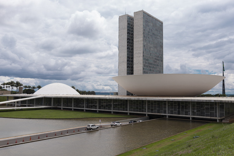 Mitos sobre o Fundo Eleitoral Mitos sobre o Fundo Eleitoral