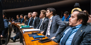 Nota: Bancada do NOVO rechaça indicações políticas como moeda de troca