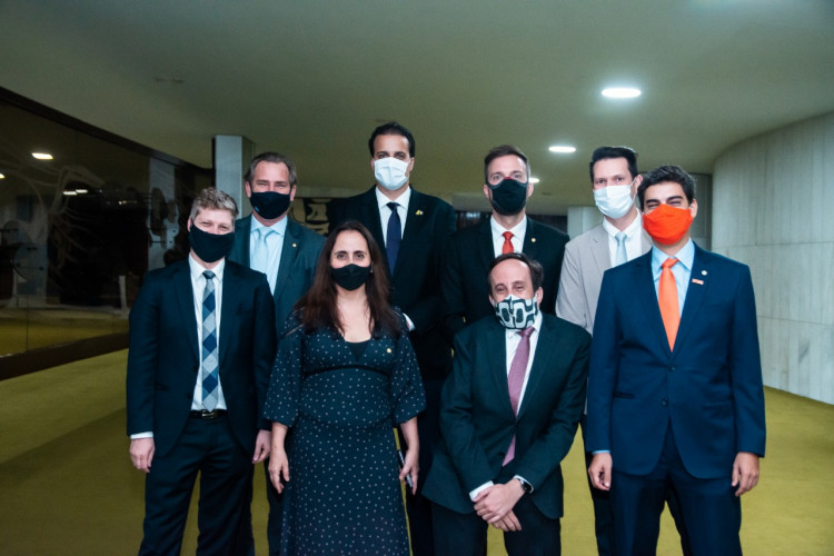 Projeto de Lei do NOVO responsabiliza partidos por irregularidades nas contas dos candidatos