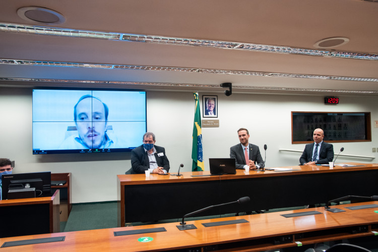 Vinicius Poit apresenta relatório do novo Marco Legal das Startups