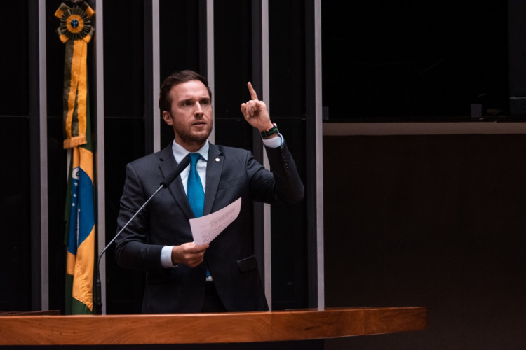 MP que cria o programa Casa Verde e Amarela é aprovada na Câmara