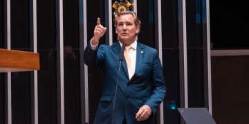 Alexis Fonteyne apresentará relatório favorável à quebra de monopólio dos Correios