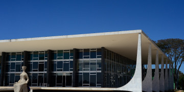 STF admite ADI do NOVO e cobra explicações dos presidentes da República, da Câmara e do Senado quanto a ampliação das transferências especiais