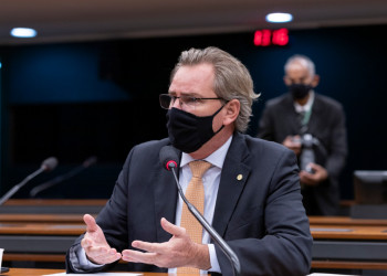 Relatório de Alexis Fonteyne é aprovado e reestatização da Embraer é impedida