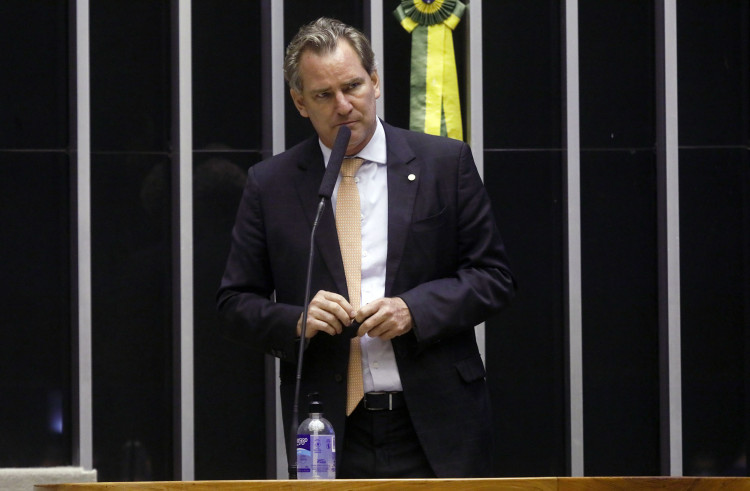 Alexis Fonteyne afirma que  Reforma Tributária ampla viabiliza retomada econômica Alexis Fonteyne afirma que  Reforma Tributária ampla viabiliza retomada econômica