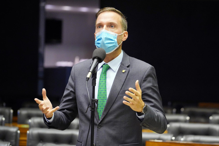 Câmara aprova em segundo turno texto-base da PEC Emergencial