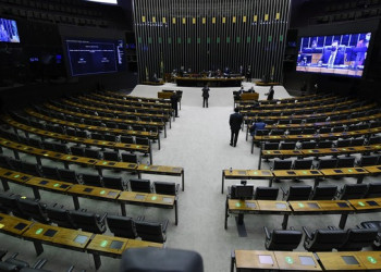 Câmara reembolsou R$ 40,4 milhões em despesas médicas a deputados nos últimos sete anos; Bolsonaro está entre os que mais gastaram