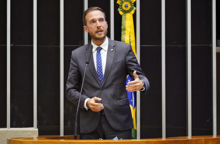 Deputados tentam evitar enxugamento da PEC Deputados tentam evitar enxugamento da PEC