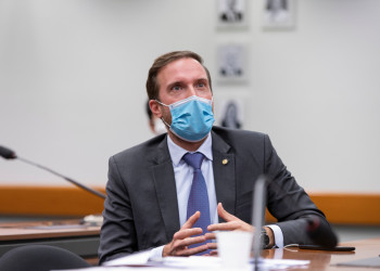 Novo líder do Novo tenta afastar o partido do bolsonarismo