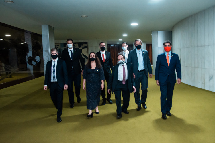 Novo quer explicações da Economia sobre 'balcão de Michelle' Novo quer explicações da Economia sobre ‘balcão de Michelle’