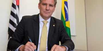 Empresas propõem projeto piloto para testar reforma tributária