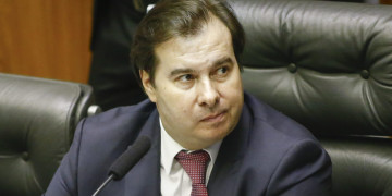 Partido Novo questiona Maia e quer nova votação para abuso de autoridade