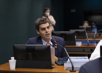 Câmara aprova projeto que atualiza regras do Fundeb, mas ainda deixa pendências para 2023