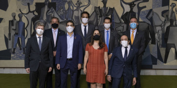 Bancada do NOVO é autora de pacote que combate a corrupção