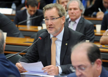 Panorama #8 – Imposto sobre movimentação financeira vai contra o livre mercado, avalia deputado do NOVO