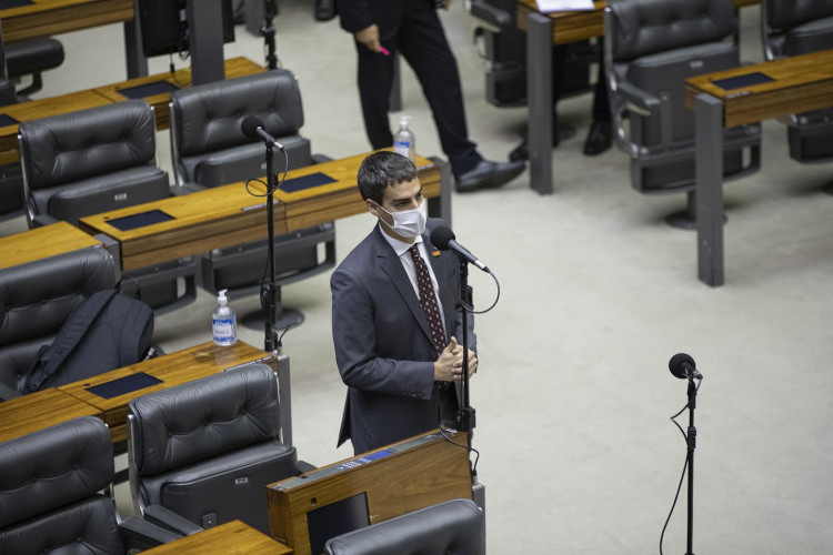 Câmara aprova projeto de valorização das mulheres na segurança pública Câmara aprova projeto de valorização das mulheres na segurança pública