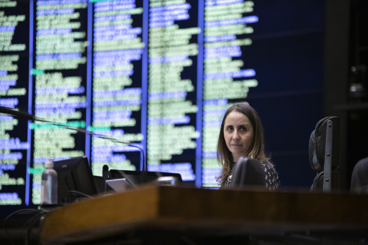 “Agora, nós é que somos a resistência” entrevista com Adriana Ventura (NOVO-SP) “Agora, nós é que somos a resistência” entrevista com Adriana Ventura (NOVO-SP)