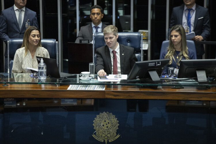 Marcel van Hattem diz que reforma tributária não será aprovada se vier com ‘digital do governo Lula’ Marcel van Hattem diz que reforma tributária não será aprovada se vier com ‘digital do governo Lula’