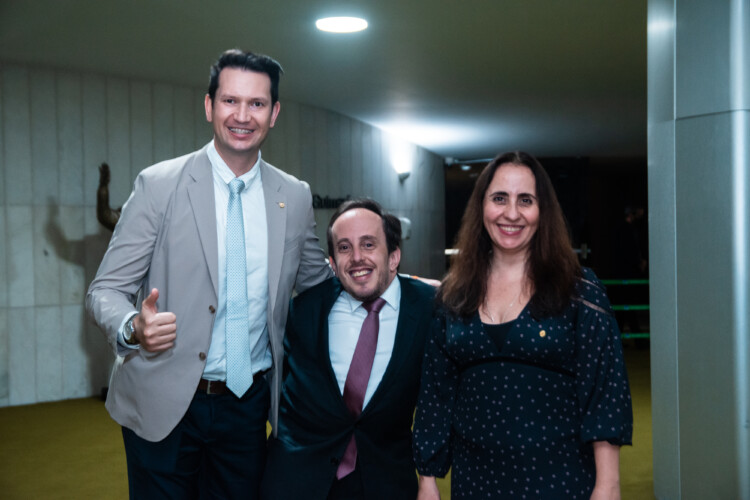 CCJ aprova projeto que unifica cadastros fiscais da União e dos entes federativos CCJ aprova projeto que unifica cadastros fiscais da União e dos entes federativos