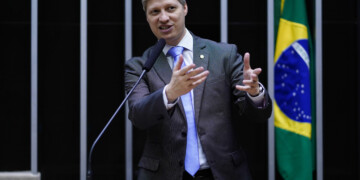 Abaixo-assinado por CPI do abuso de autoridade registra 500 mil apoios