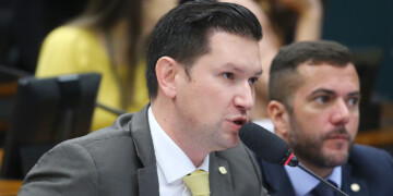 “Orçamento secreto” sob Lula e emendas parlamentares turbinam poder do Congresso