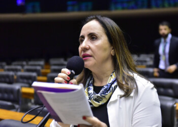 Proposta por Adriana Ventura, Frente Parlamentar da Saúde Digital será lançada no Congresso