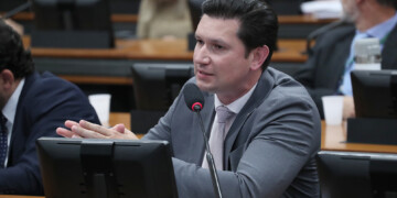 Partido Novo entra na Justiça e pede que Lula pague multa por pedir votos para Boulos