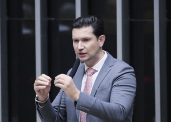 Oposição impõe 3 derrotas ao Governo Lula no Congresso