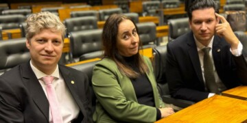 Bancada do NOVO quer convocar Mauro Vieira sobre Venezuela e Oriente Médio