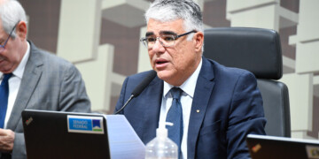 Pedido de impeachment de Moraes será apresentado em setembro, diz Girão