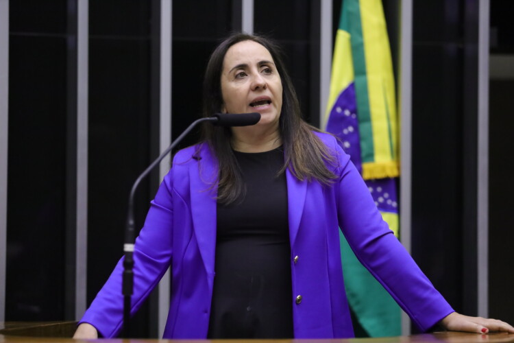 TCU pede esclarecimentos sobre projeto da Saúde para favorecer movimentos sociais TCU pede esclarecimentos sobre projeto da Saúde para favorecer movimentos sociais