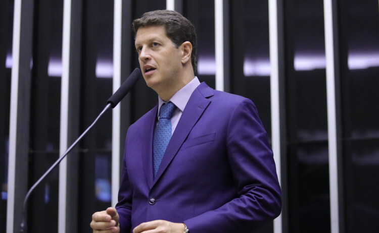 'Lula sabe muito bem que o MST é uma facção criminosa', diz Salles ‘Lula sabe muito bem que o MST é uma facção criminosa’, diz Salles