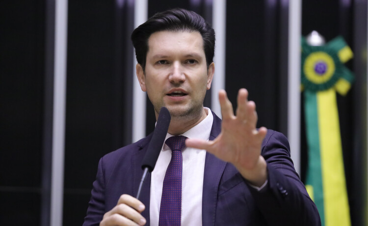 Propostas que ampliam crimes de responsabilidades no STF passam pela CCJ Propostas que ampliam crimes de responsabilidades no STF passam pela CCJ