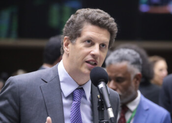 NOVO apresenta projeto para suspender carimbos em ovos