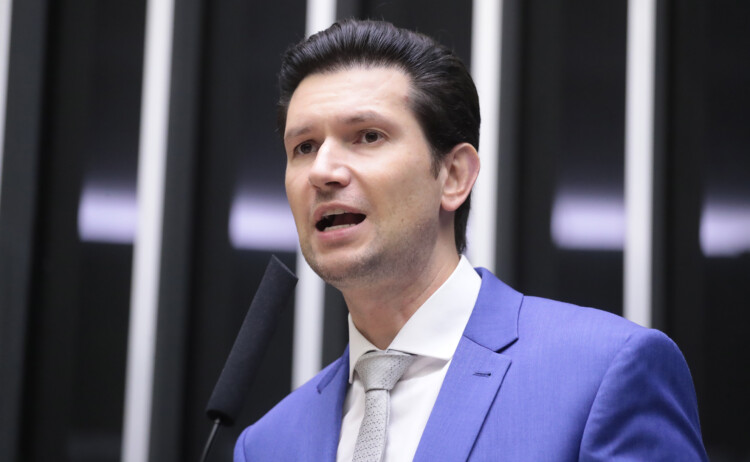 Projeto de lei quer excluir IBS/CBS do cálculo do ICMS Projeto de lei quer excluir IBS/CBS do cálculo do ICMS