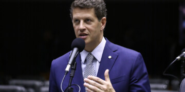 Ricardo Salles comenta o projeto de castração química aprovado na Câmara