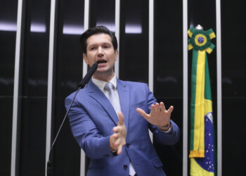 “Os políticos não são a solução, os políticos são o problema” disse Gilson Marques