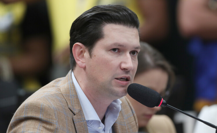 Marcel van Hattem assume a liderança do NOVO na Câmara Marcel van Hattem assume a liderança do NOVO na Câmara