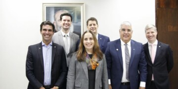 NOVO apresenta no Congresso pacote anticorrupção no INSS