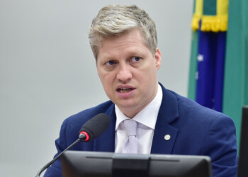 Novo apresenta projeto para barrar aumento de IOF anunciado por Haddad