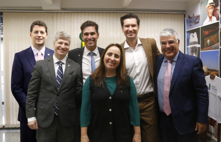 Novo aciona AGU e pede dados sobre processos judiciais contra o INSS nos últimos 10 anos Novo aciona AGU e pede dados sobre processos judiciais contra o INSS nos últimos 10 anos